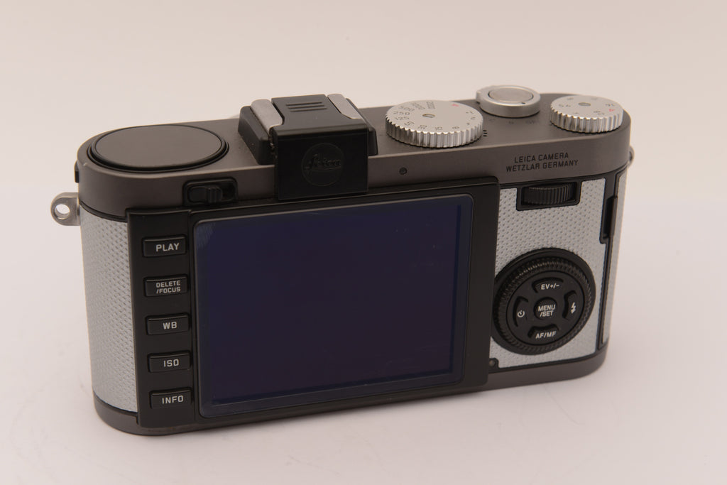 Leica X-E Typ 102 Digital Camera – Excellent – product image 3
