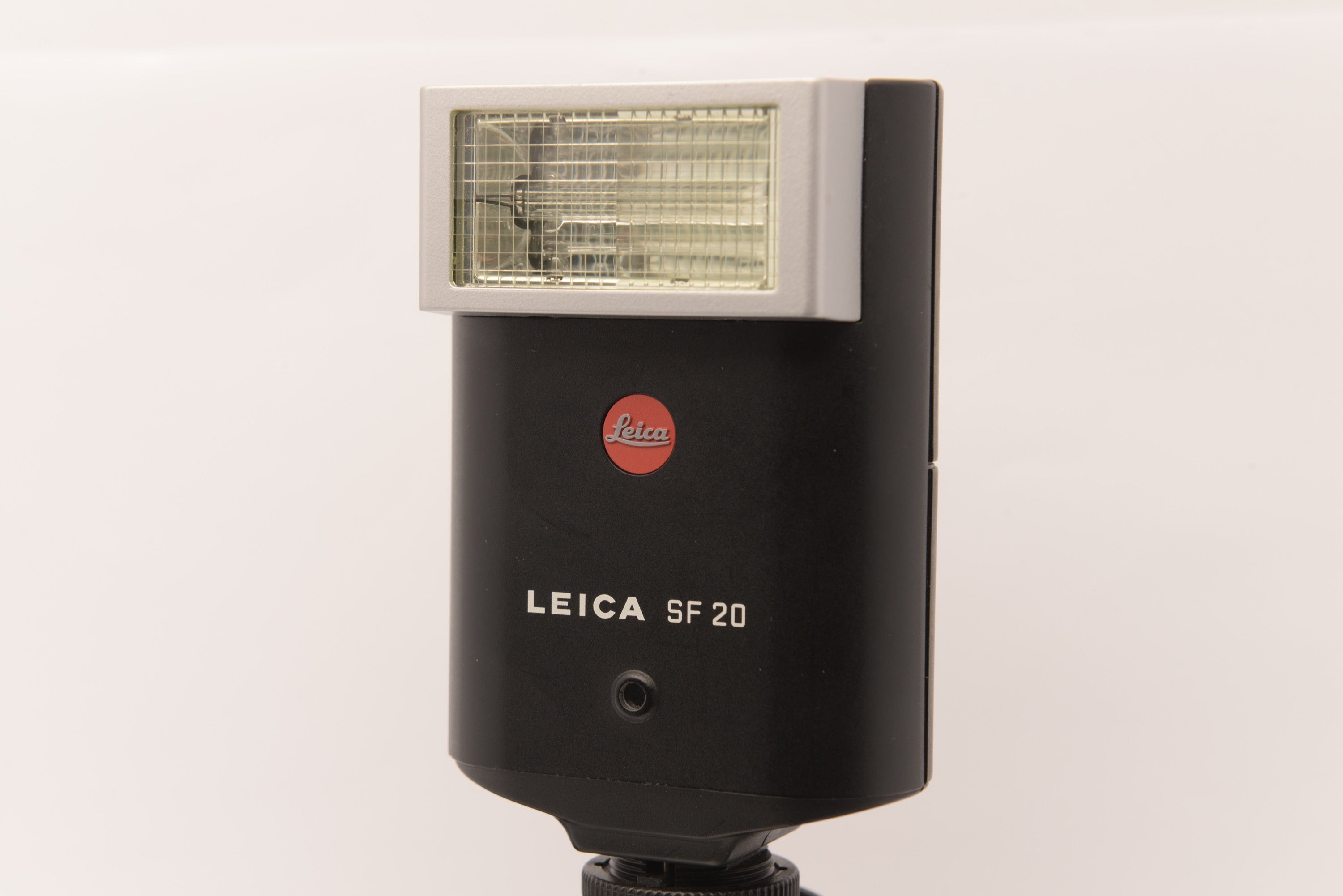 Leica SF 20 Flash – Very Good – product image 4