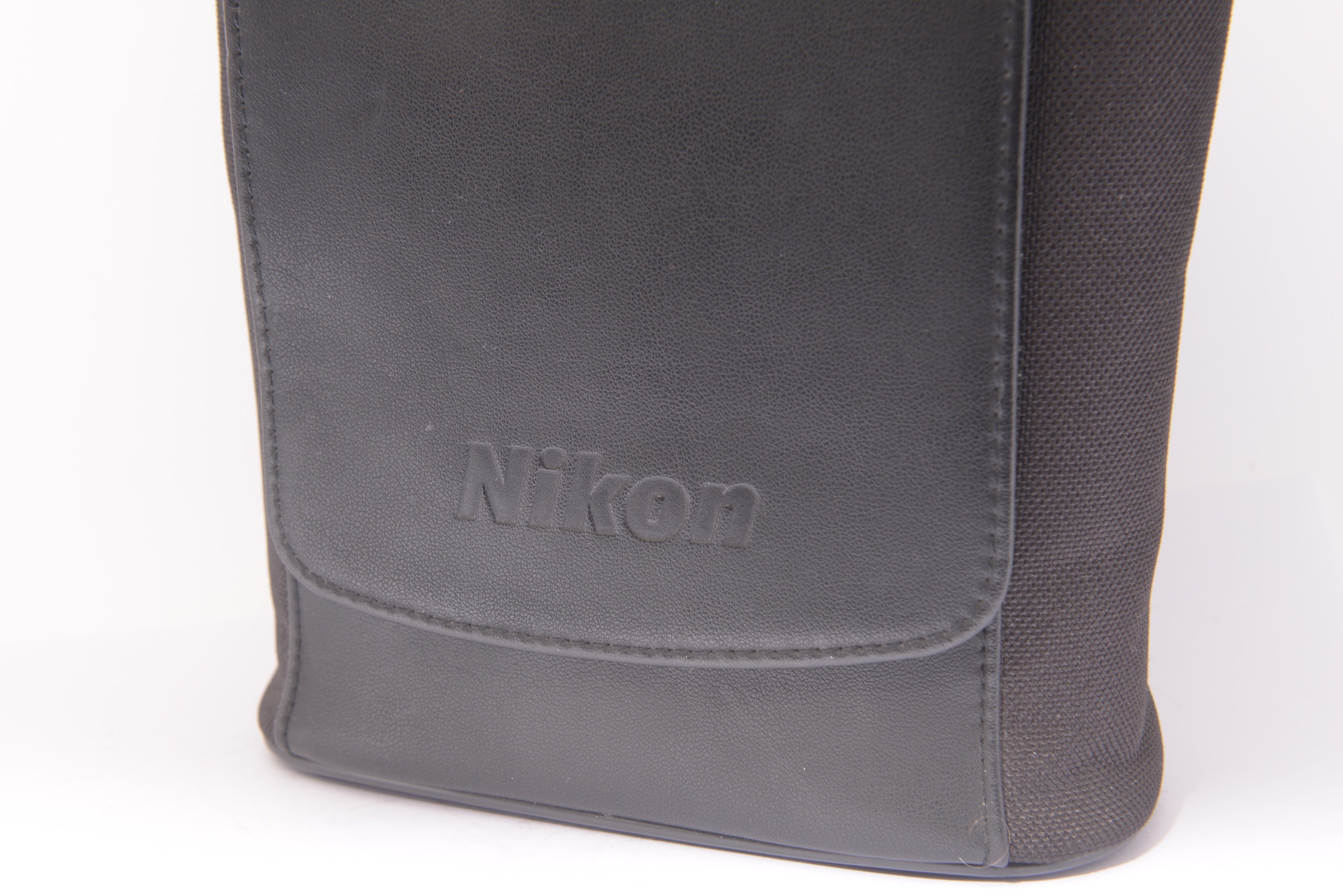 Nikon Monarch 10.5x45 Binoculars – Excellent – product image 1