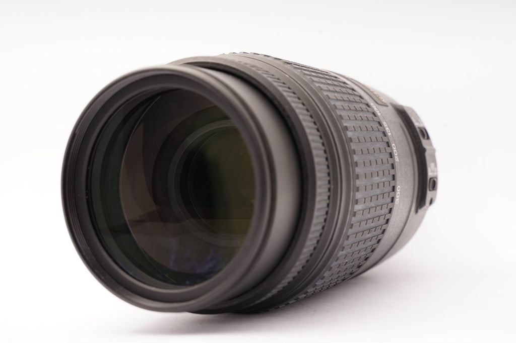Nikon AF-S DX 55-300mm f/4.5-5.6G ED VR Lens