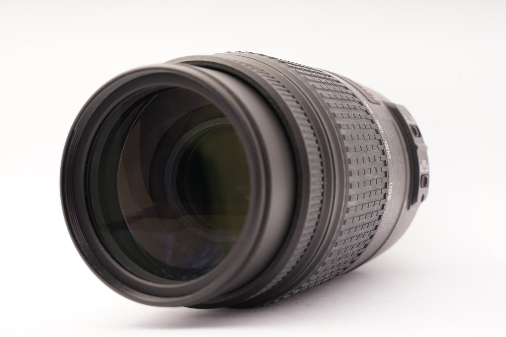Nikon AF-S DX 55-300mm f/4.5-5.6G ED VR Lens