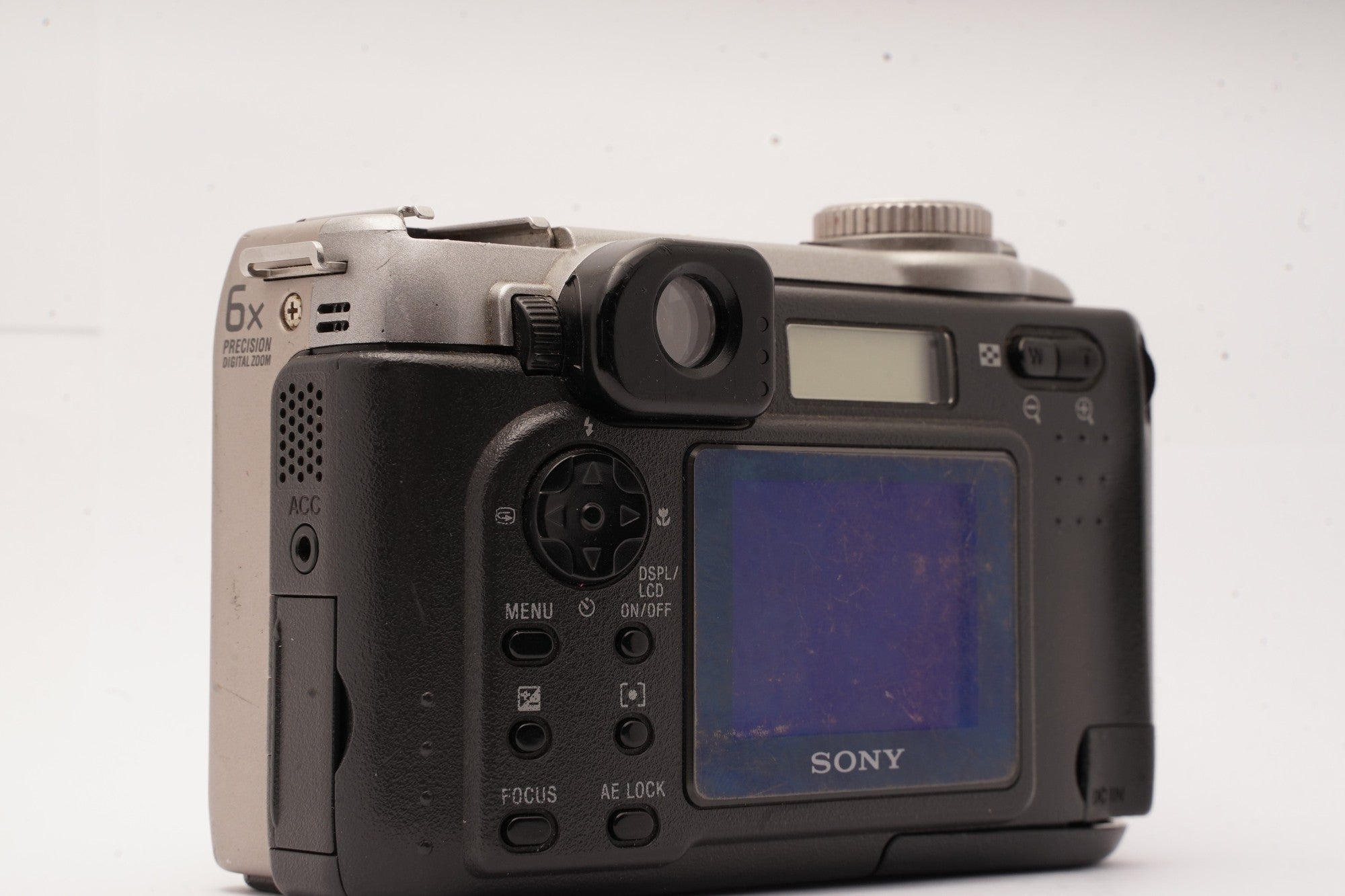 Sony Cyber-shot DSC-S75 3.3MP CCD Digital Camera
