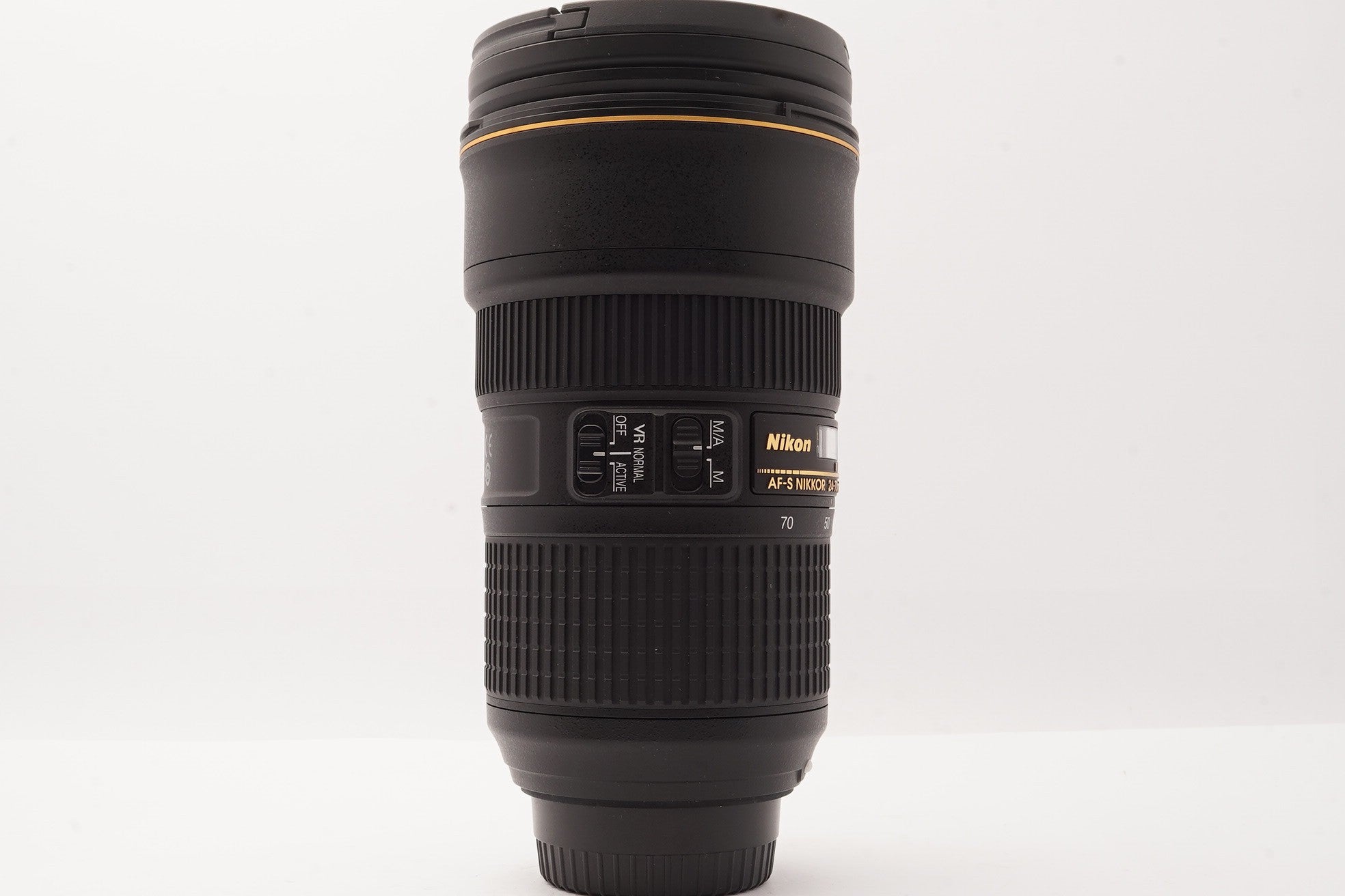 Nikon AF-S Nikkor 24-70mm f/2.8E ED VR Lens