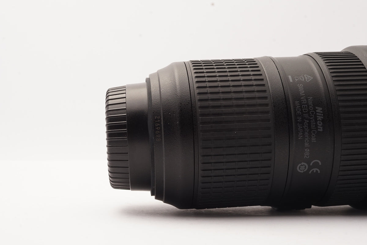 Nikon AF-S Nikkor 24-70mm f/2.8E ED VR Lens – view 6