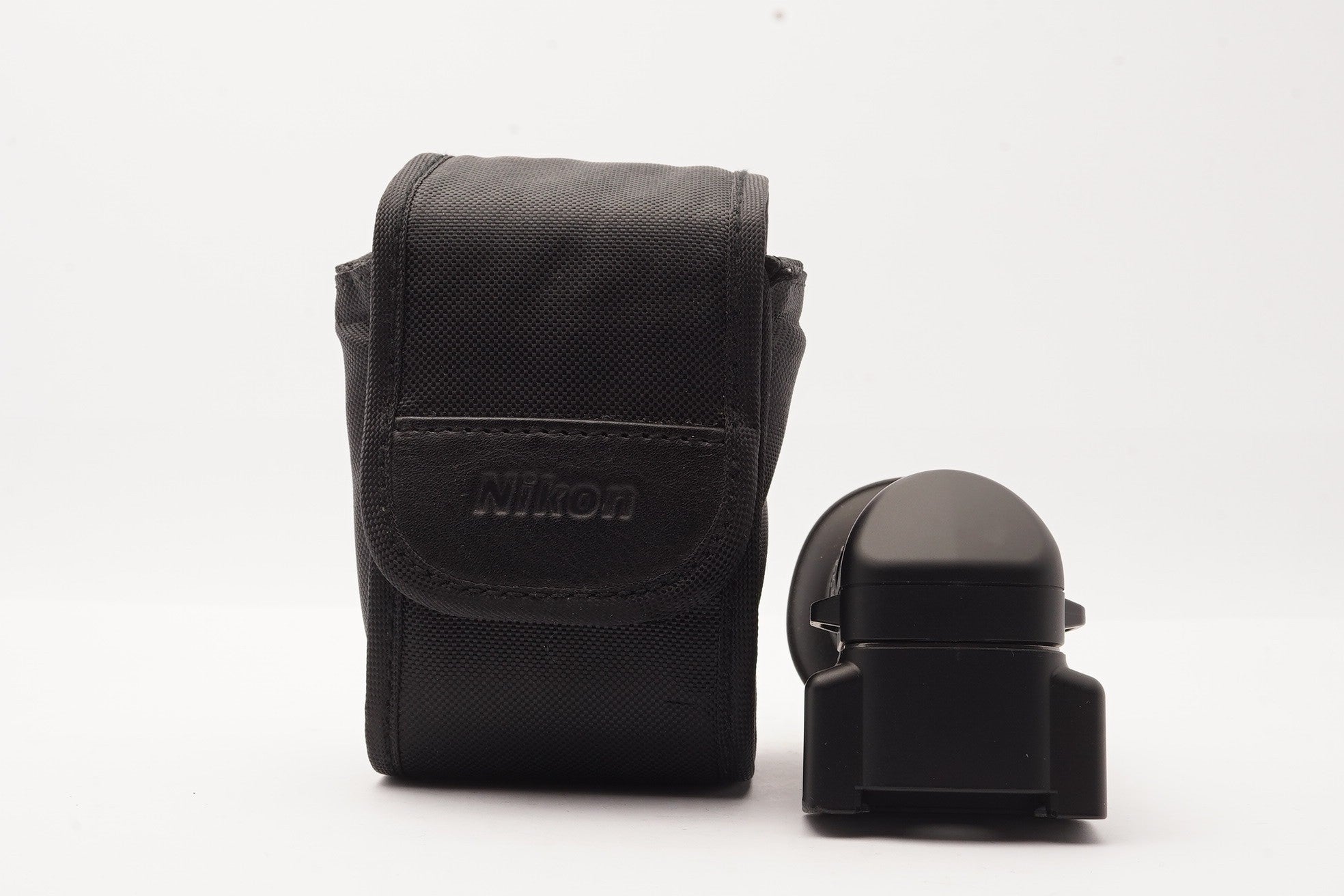 Nikon DR-6 Right-Angle Viewing Attachment