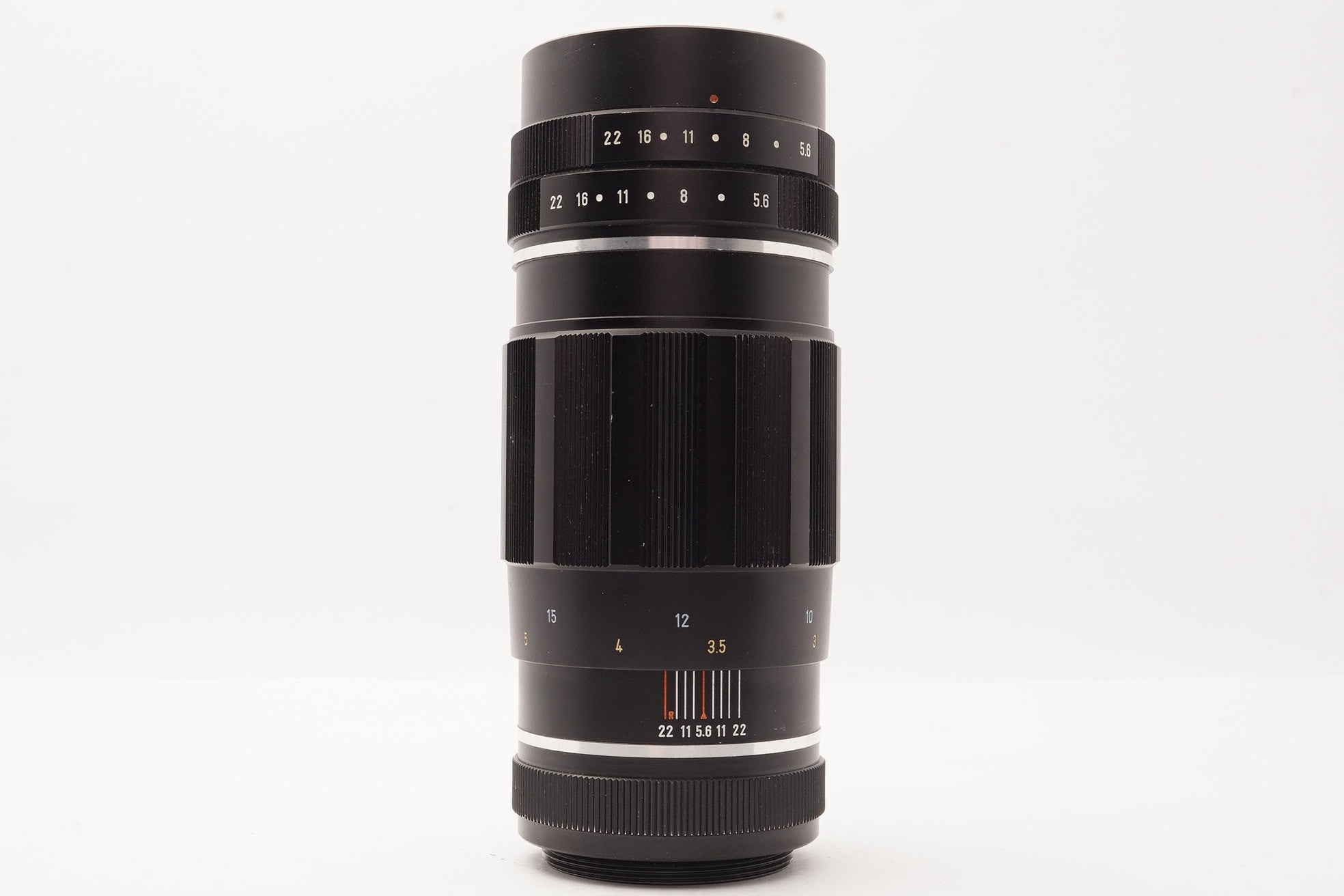 Asahi Pentax Tele-Takumar 200mm f/5.6 M42 Lens