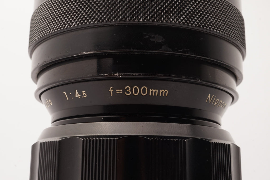 Nikon Nikkor-P Auto 300mm f/4.5 Lens