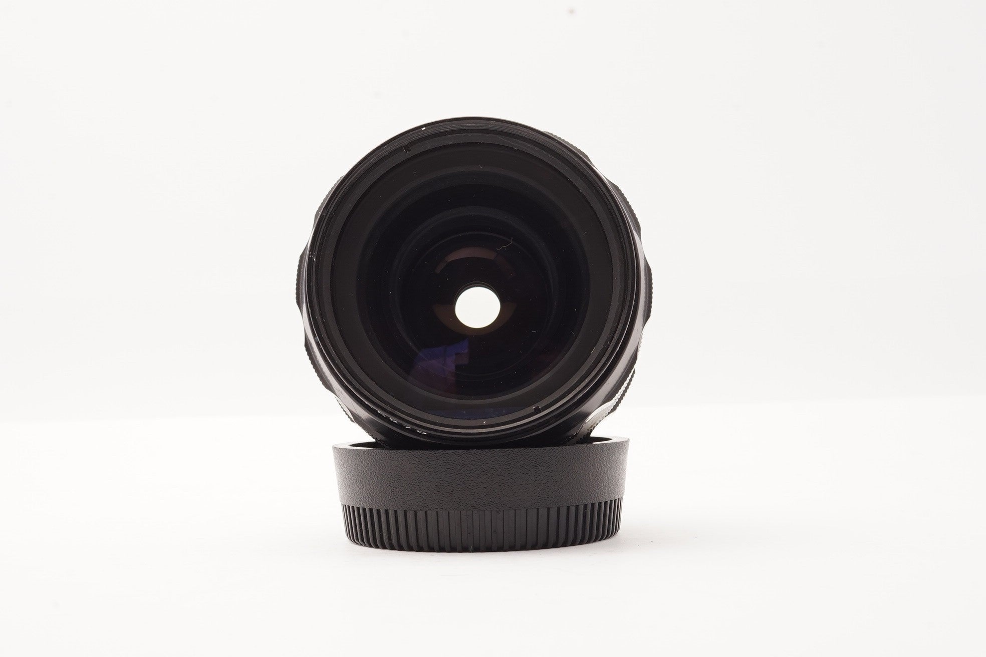 Nikon Nikkor-H 28mm f/3.5 Auto AI-Converted Lens