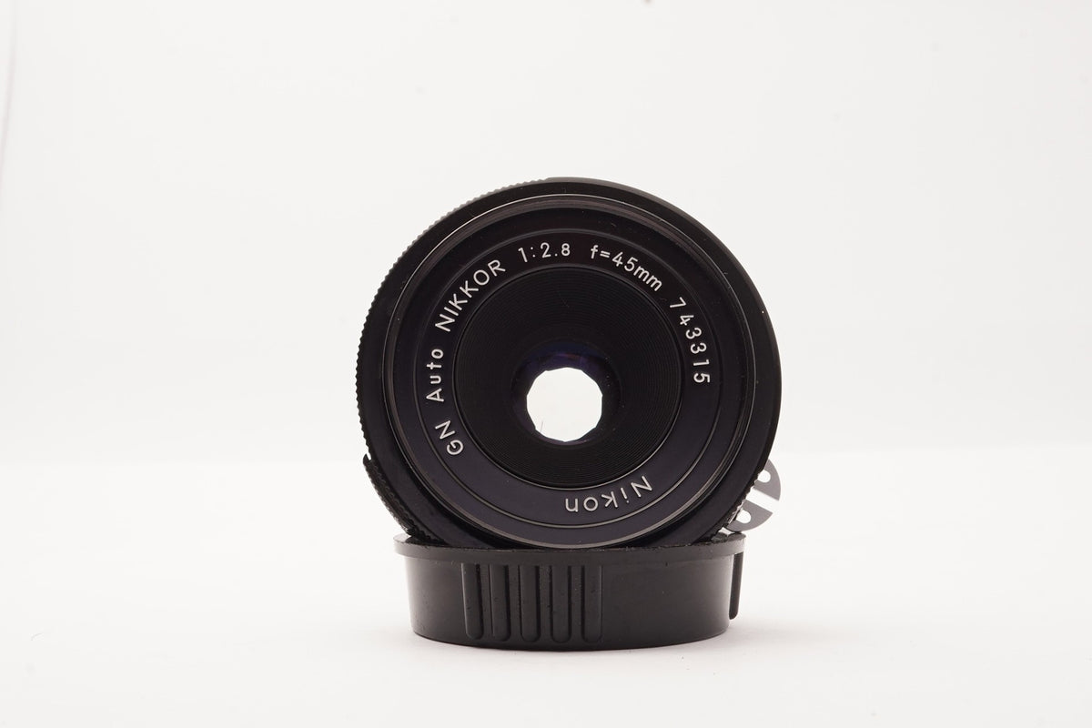 Nikon GN Auto Nikkor 45mm f/2.8 AI Lens – view 4