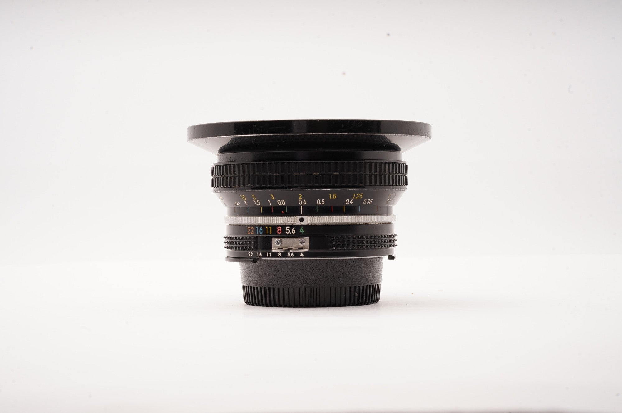 Nikon Nikkor 18mm f/4 AI Lens