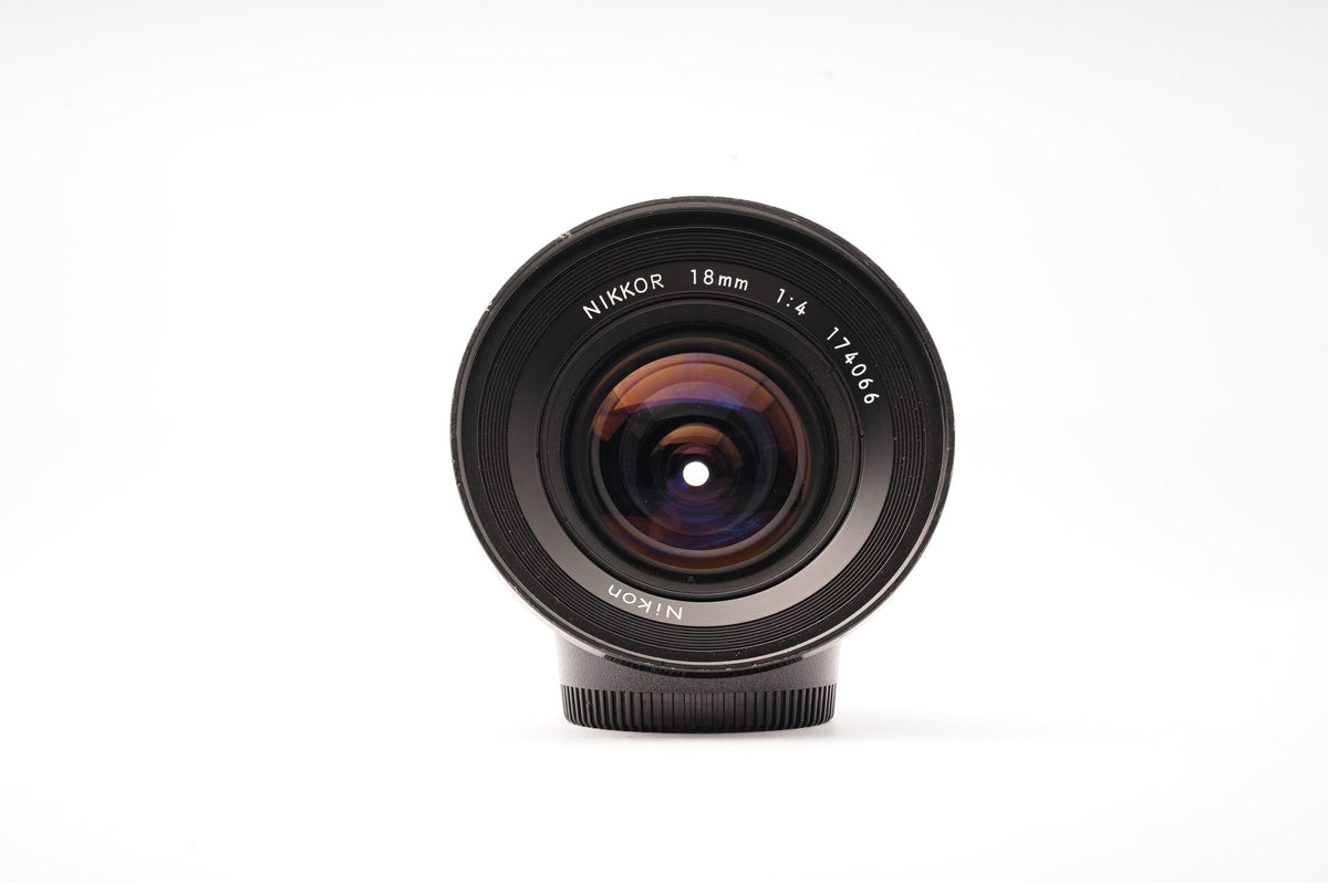Nikon Nikkor 18mm f/4 AI Lens – view 4