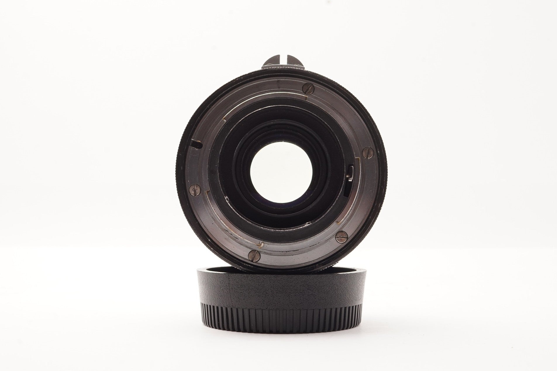 Nikon Nikkor-N Auto 24mm f/2.8 Pre-AI Lens