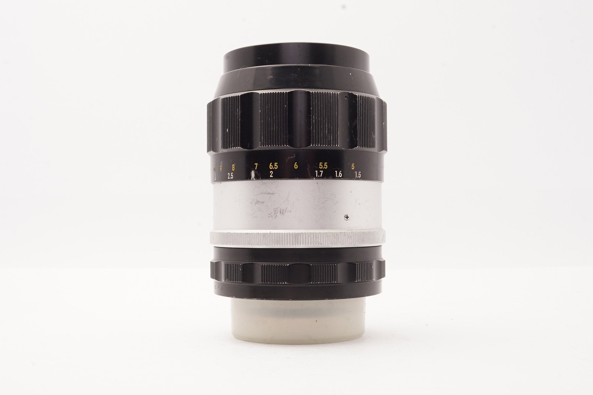 Nikon Nikkor-Q Auto 135mm f/3.5 Lens