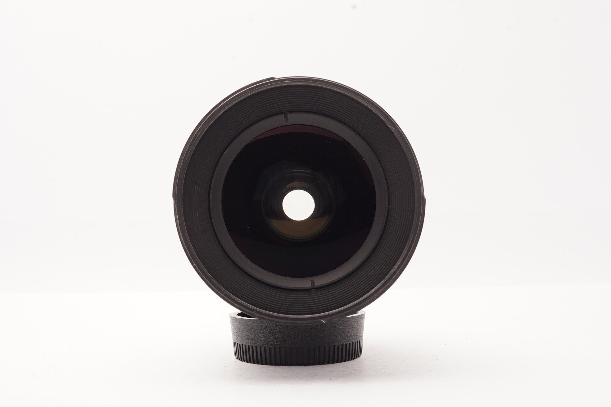 Nikon AF-S Zoom-Nikkor 17-35mm f/2.8D IF-ED Lens