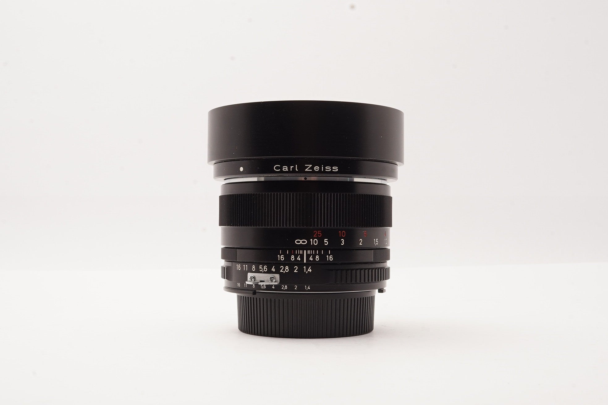 Carl Zeiss Planar T* 50mm f/1.4 ZF.2 F-Mount Lens