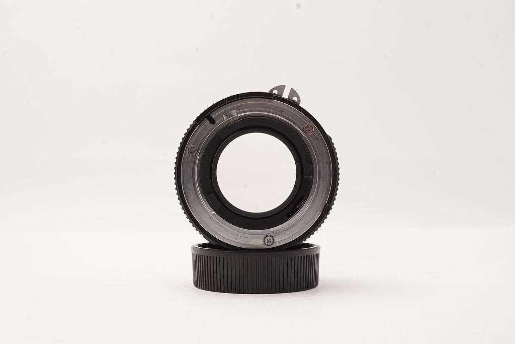 Carl Zeiss Planar T* 50mm f/1.4 ZF.2 F-Mount Lens – view 5