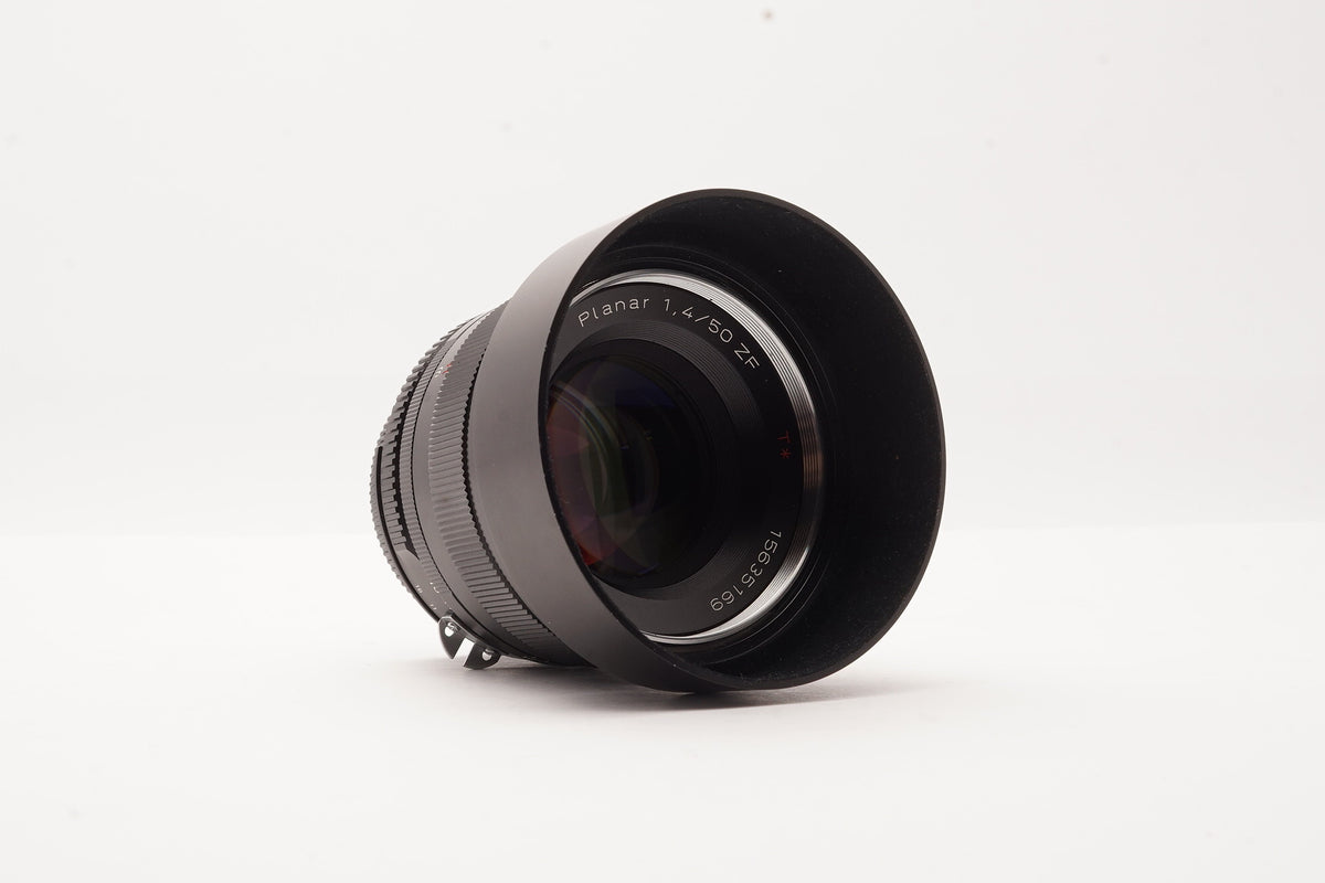 Carl Zeiss Planar T* 50mm f/1.4 ZF.2 F-Mount Lens – view 7