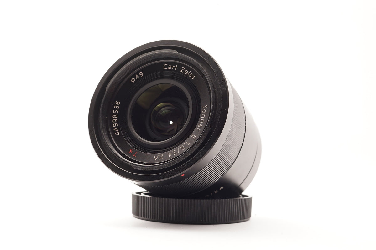 Carl Zeiss Sonnar T* E 24mm f/1.8 ZA Sony E Lens – view 5