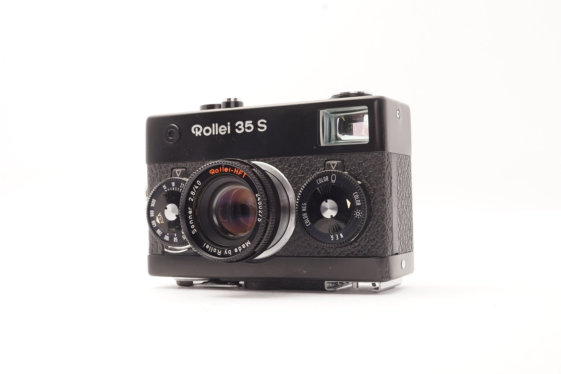 Rollei 35 S 35mm Camera with Sonnar 40mm f/2.8 HFT – Nicholas