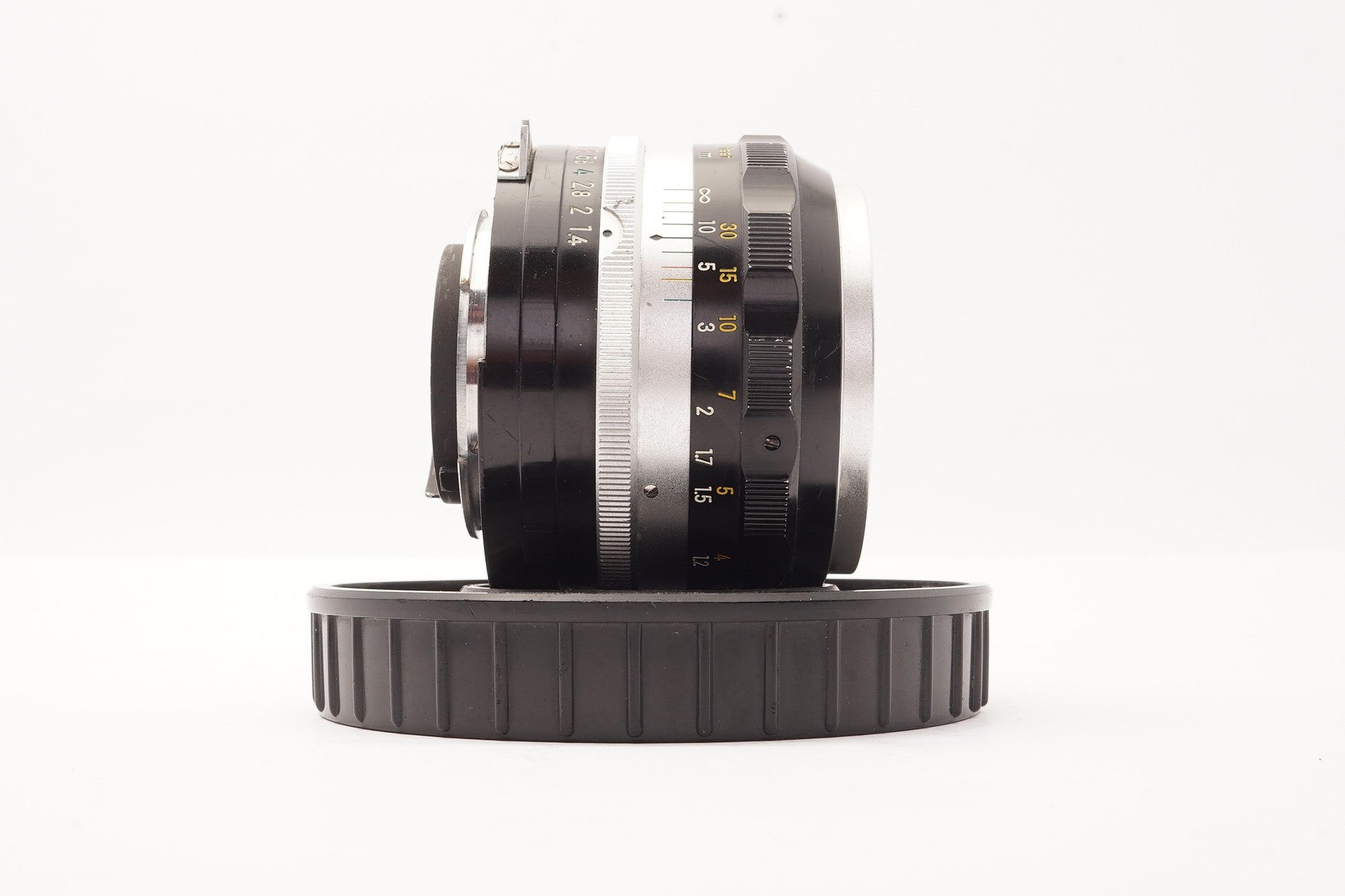 Nikon Nikkor-S Auto 5.8cm f/1.4 AI-Converted Lens