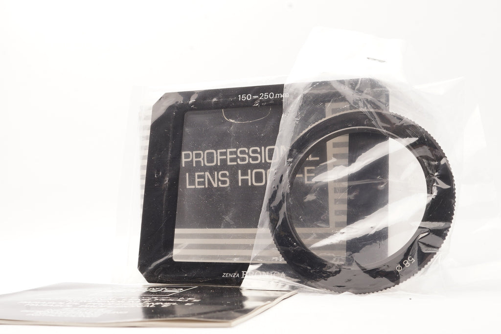 Zenza Bronica ETR Professional Lens Hood-E – Very Good