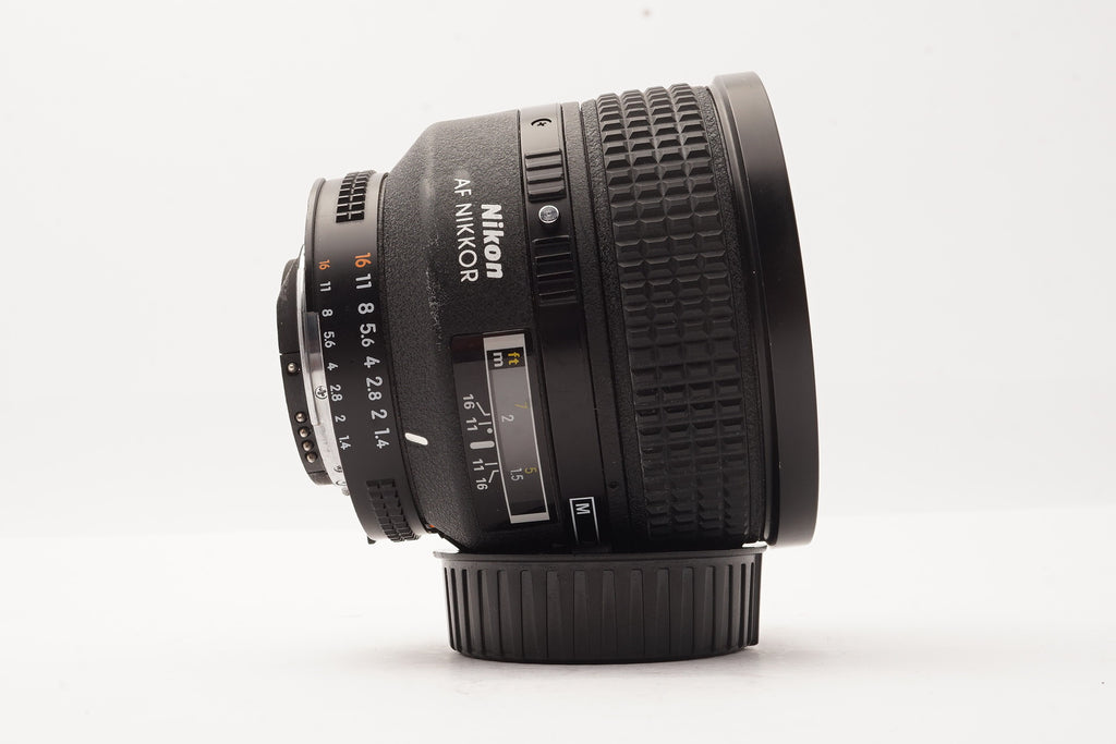 Nikon Nikkor 85mm f1.4 AF-D – Very Good