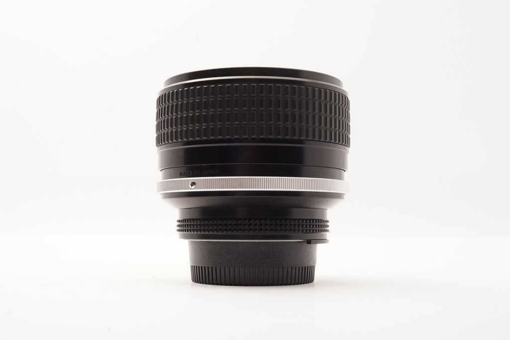 Nikon Nikkor 85mm f1.4 AI-S – Very Good