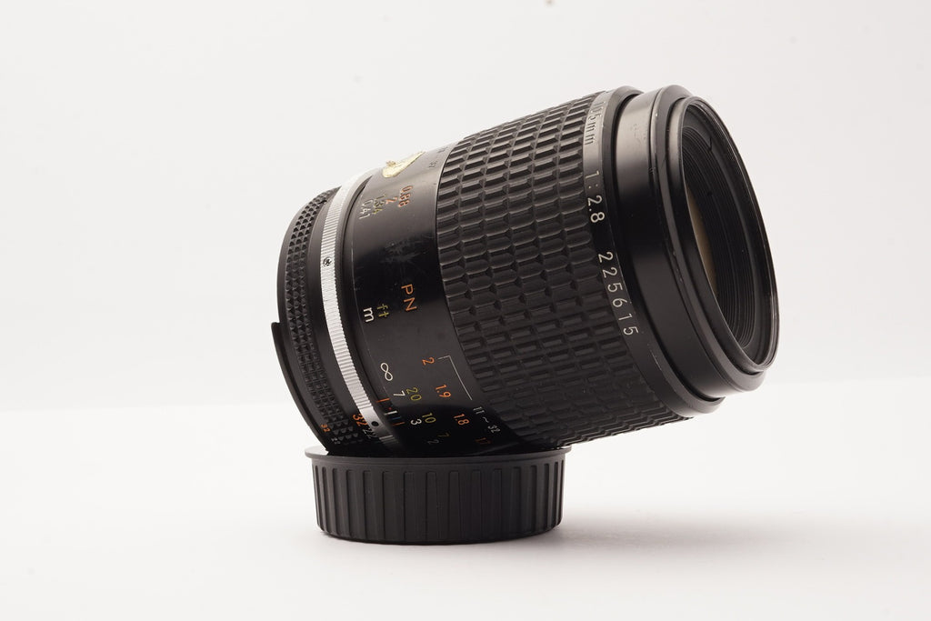 Nikon Micro-Nikkor 105mm f2.8 AI-S – view 7