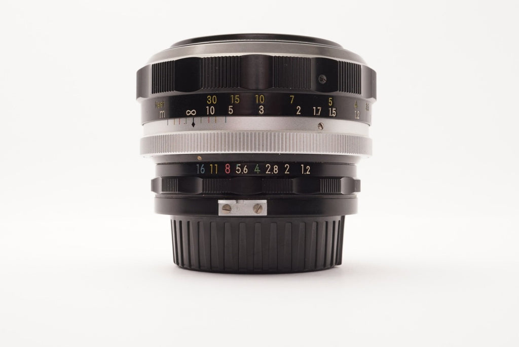 Nikon Nikkor-S Auto 55mm f1.2 (Pre-AI) – Excellent