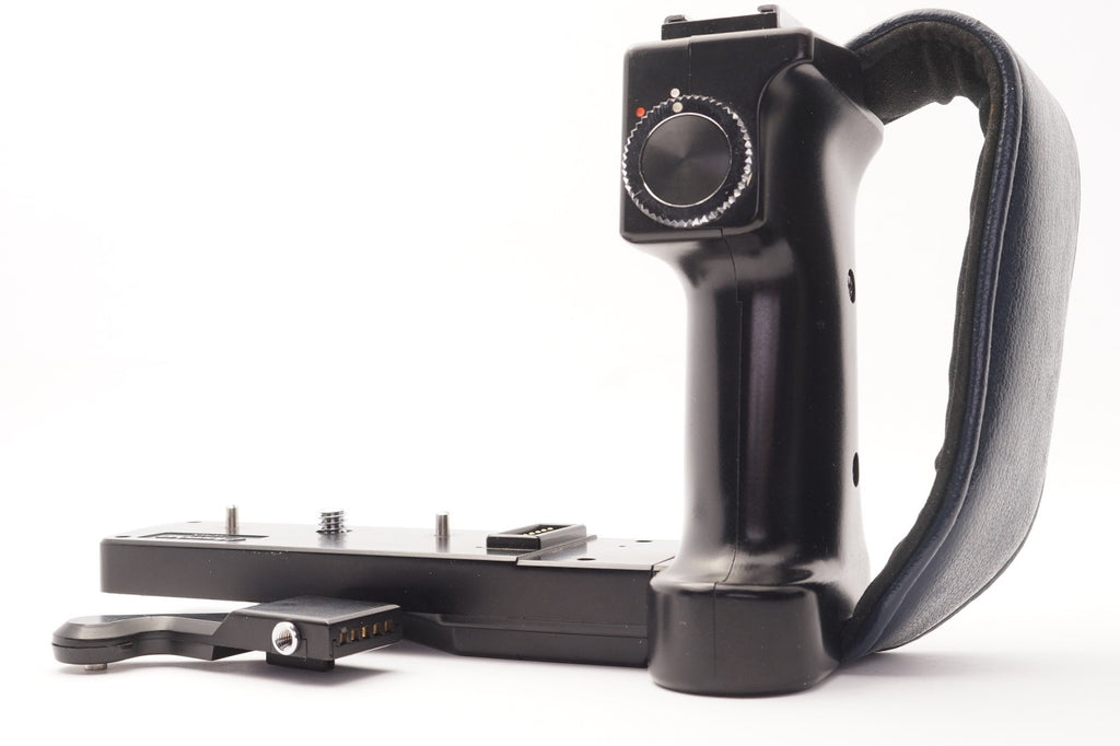 Mamiya M645 Super Left-Hand Grip (GL402)  – Very Good
