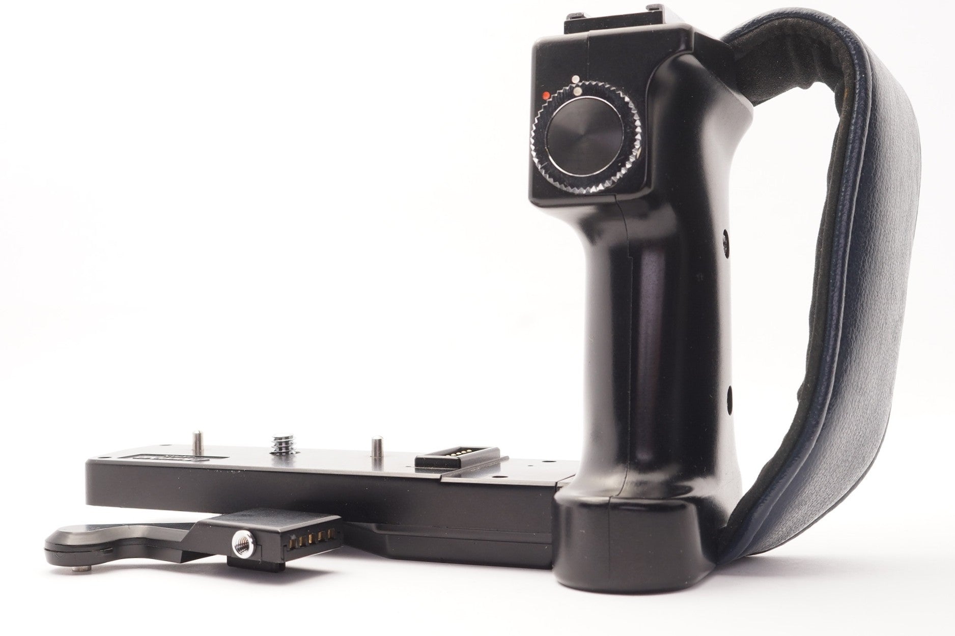 Mamiya M645 Super Left-Hand Grip (GL402)  – Very Good