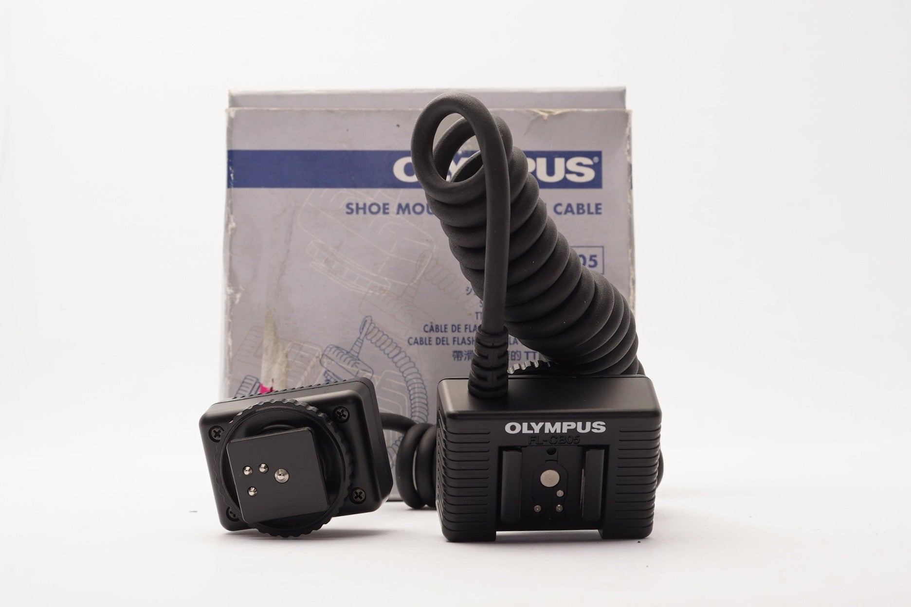 Olympus CAMEDIA FL-CB05 Off-Camera Flash Cable – Very Good