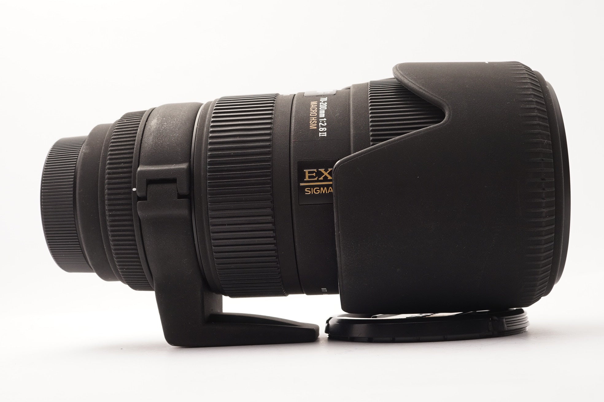 Sigma 70-200mm f/2.8 EX DG HSM II Lens for Nikon F – Very Good