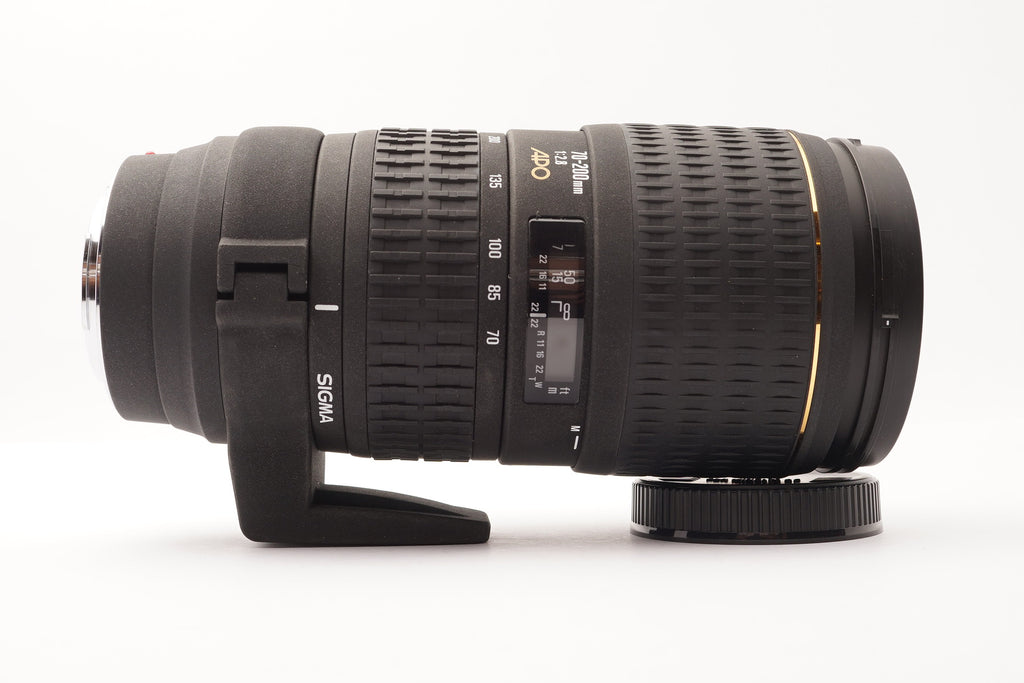 Sigma 70-200mm f/2.8 APO Minolta AF Lens – view 2