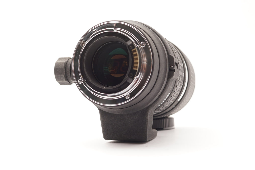 Sigma 70-200mm f/2.8 APO Minolta AF Lens – view 4