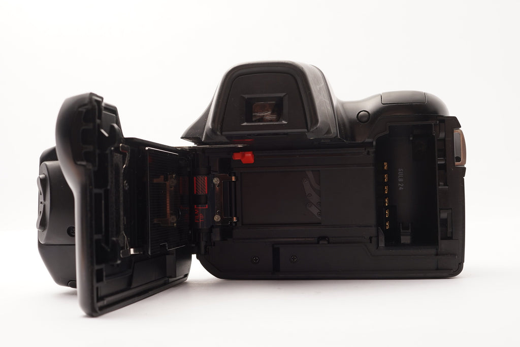 Olympus IS-3 DLX 35-180mm 35mm SLR Camera – view 4