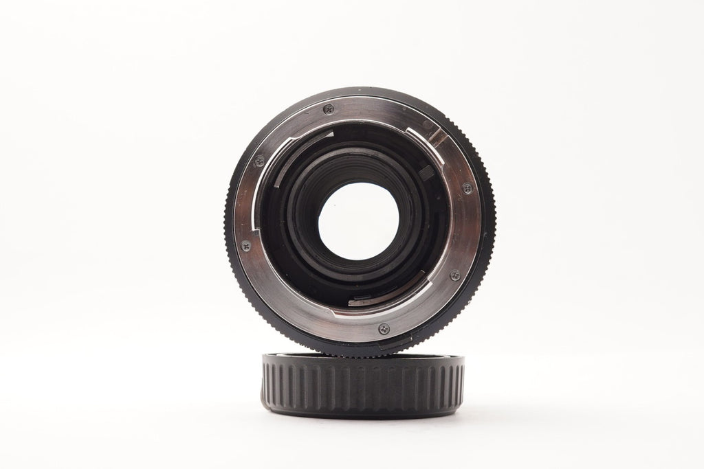 Leitz Macro-Elmarit-R 60mm f/2.8 3-Cam Lens – view 2