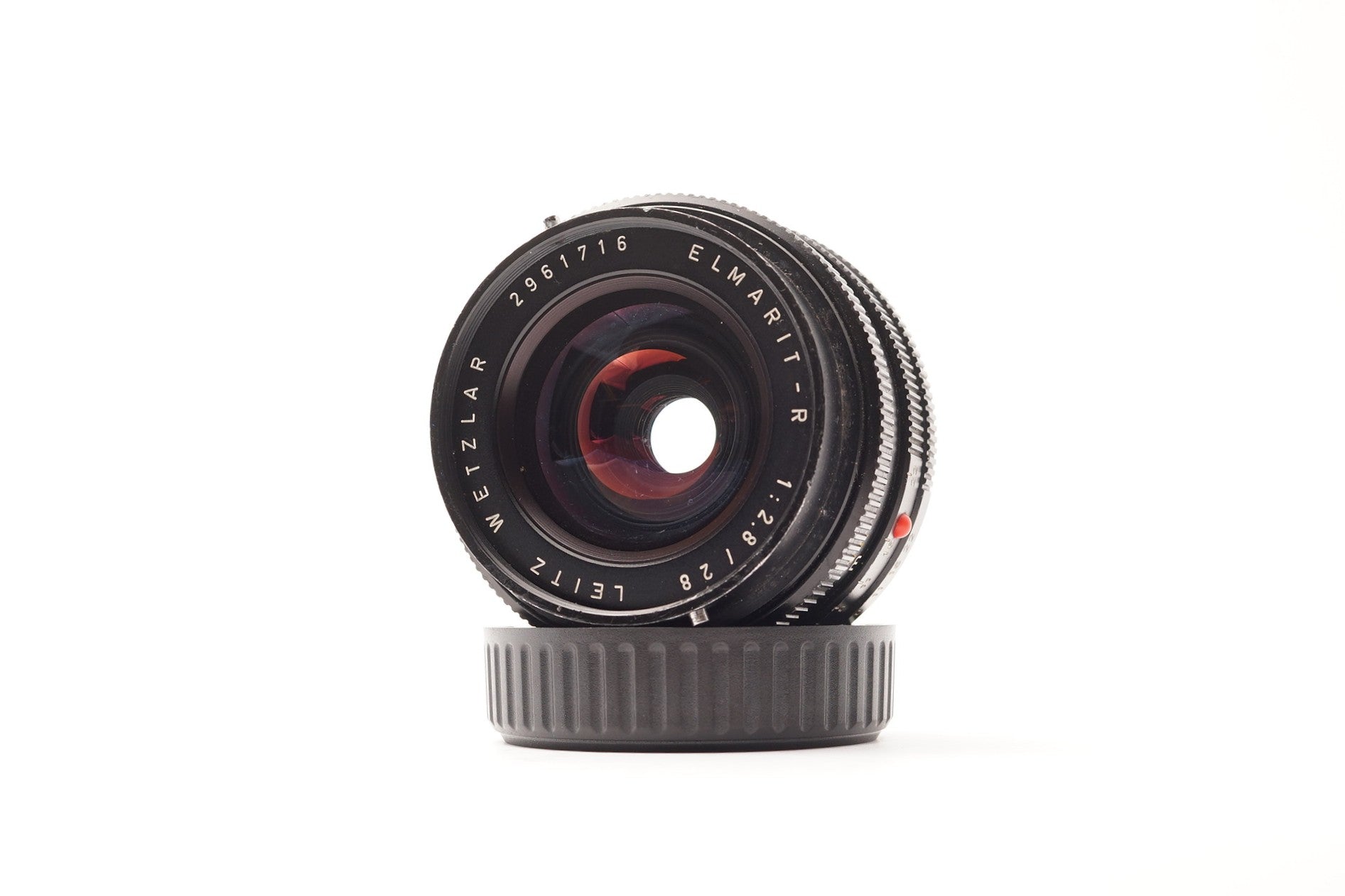 Leitz Elmarit-R 28mm f/2.8 3-Cam Lens – view 3