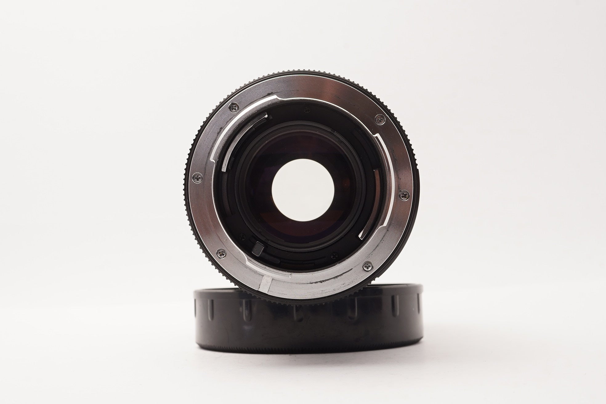 Leitz Vario-Elmar-R 70-210mm f/4 3-Cam Lens – view 2