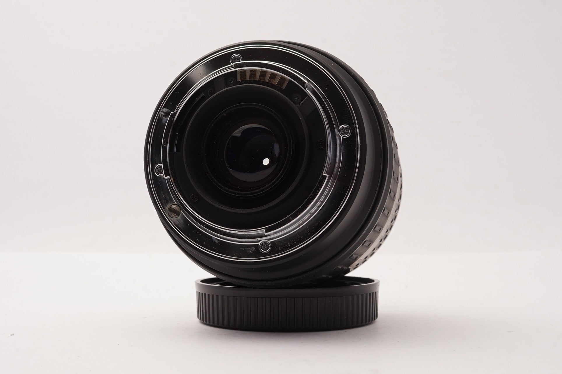 Sigma 28-135mm f/3.8-5.6 Macro Aspherical IF Minolta AF Lens – view 3