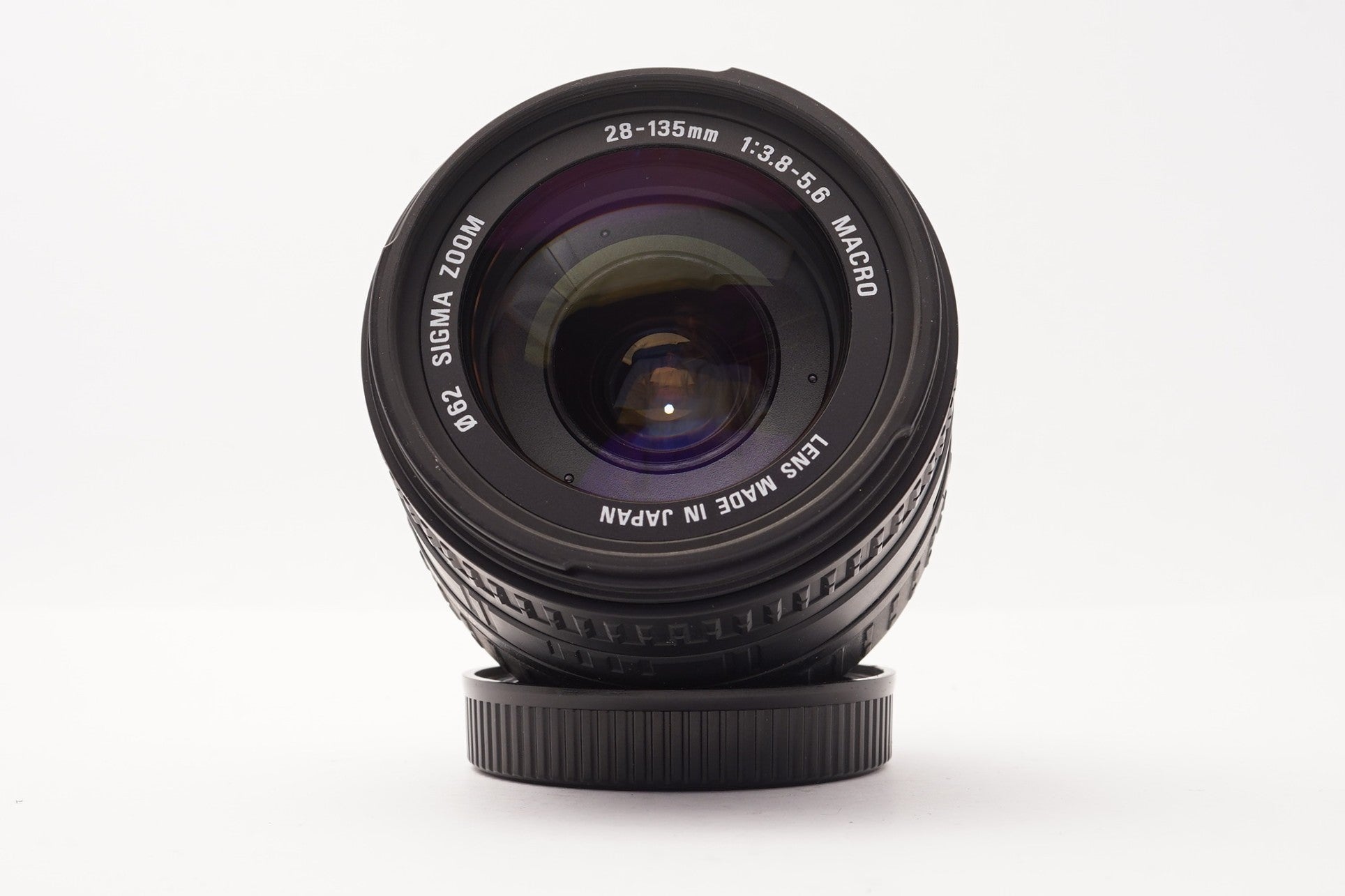 Sigma 28-135mm f/3.8-5.6 Macro Aspherical IF Minolta AF Lens – view 4