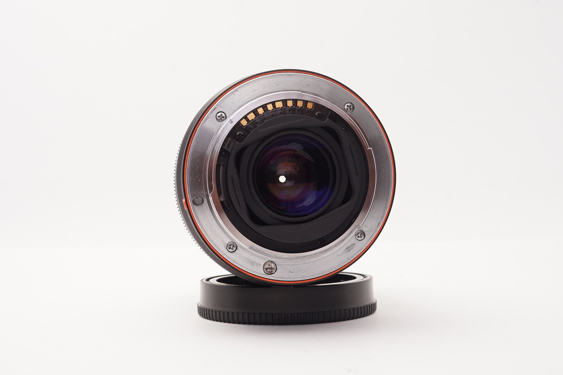 Sony 75-300mm f/4.5-5.6 A-Mount Lens – view 3