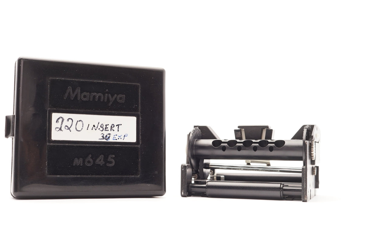 Mamiya M645 220 Roll Film Insert – view 1