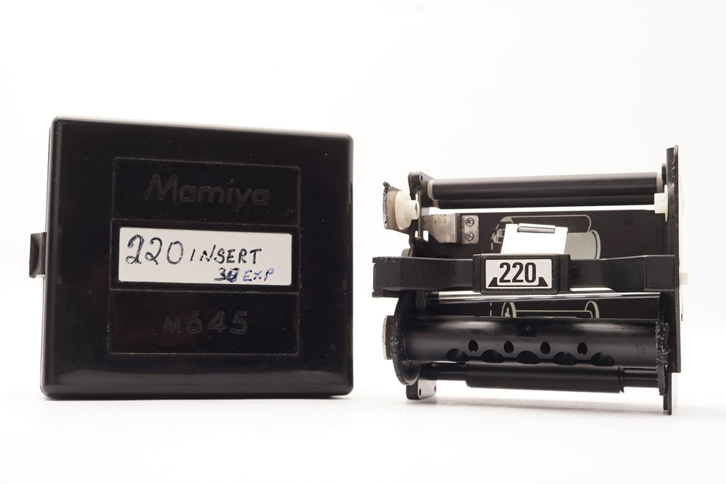 Mamiya M645 220 Roll Film Insert – view 3