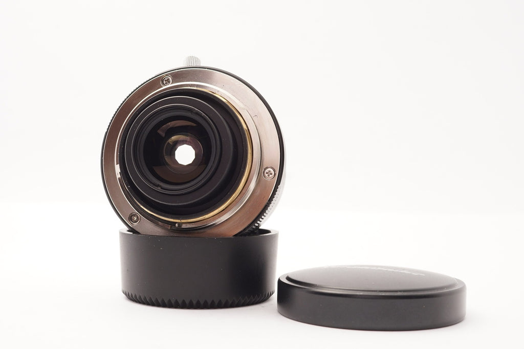 Voigtländer Color-Skopar 21mm f/4 LTM Lens with Viewfinder – view 4