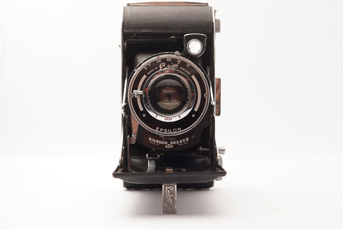 Ensign Selfix 420 120 Folding Camera – view 4