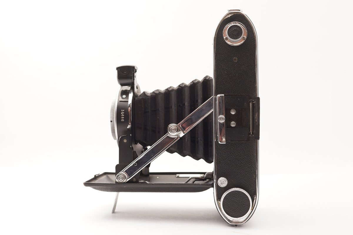 Ensign Selfix 420 120 Folding Camera – view 5