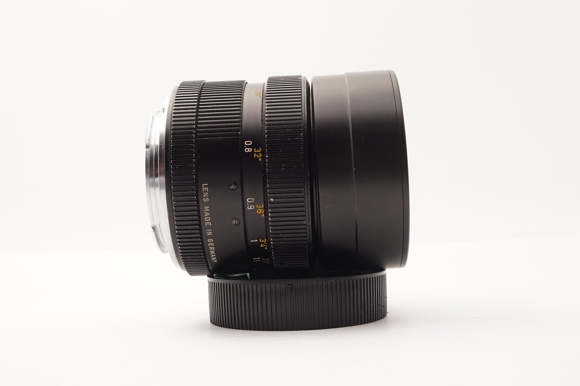 Leica Elmarit-R 90mm f/2.8 3-Cam Lens – view 3