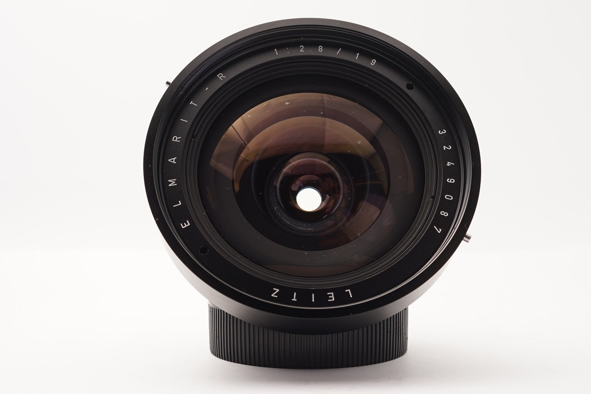 Leica Elmarit-R 19mm f/2.8 3-Cam Lens – view 4