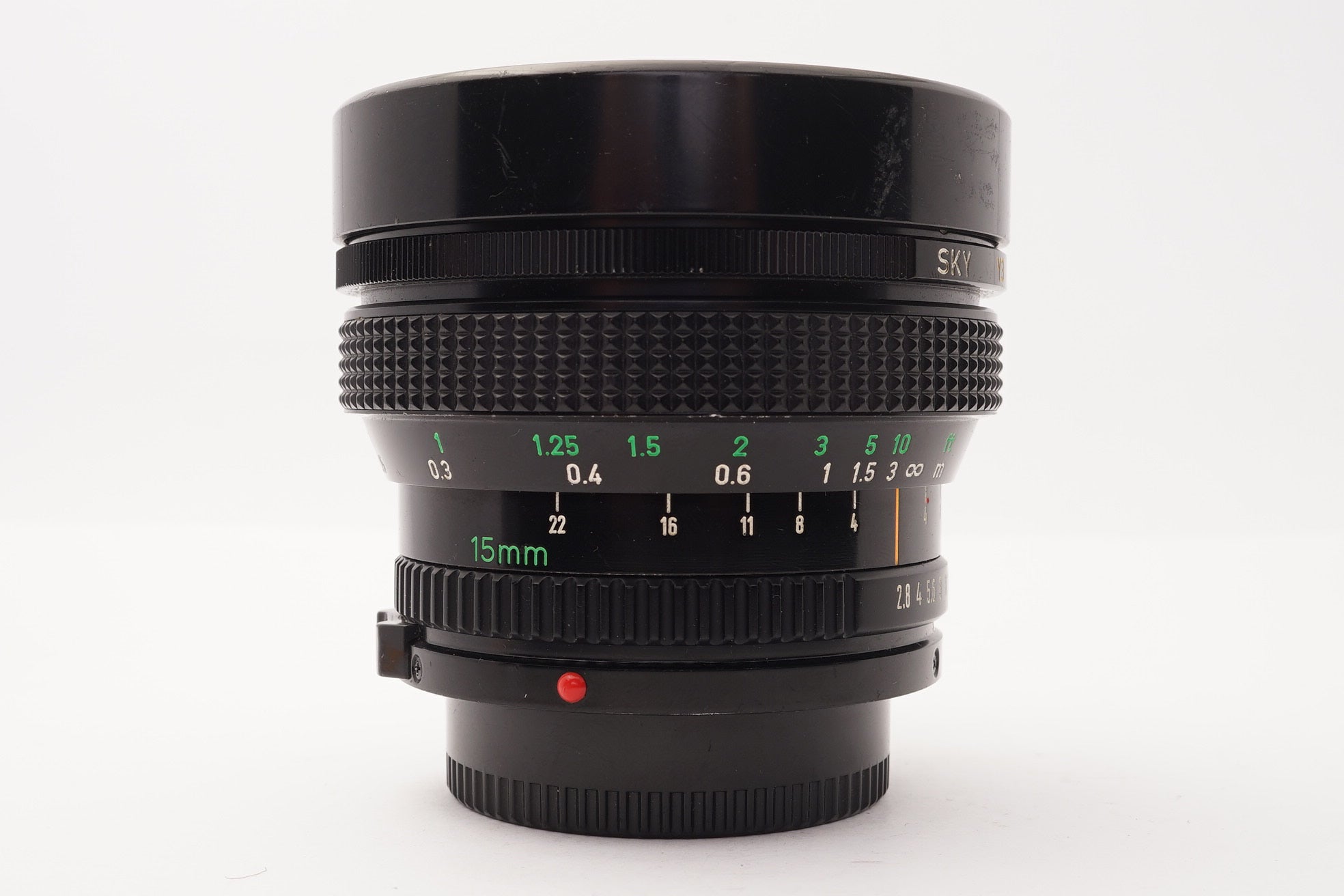 Canon FD 15mm f/2.8 Fisheye Lens – view 5